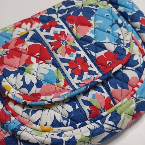 Vera Bradley Small Pouch - Picture 4 of 9